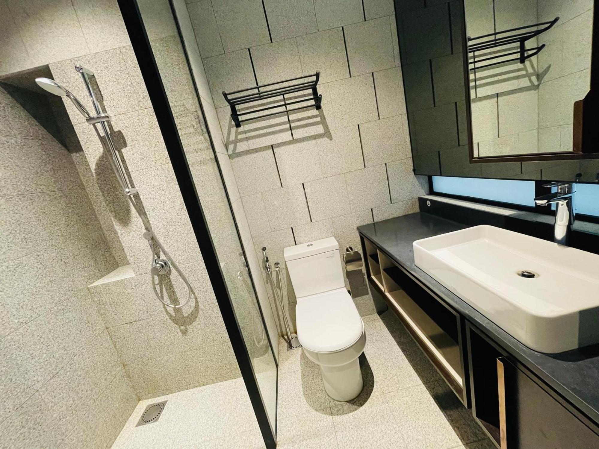 Scarletz Suites Klcc By Gc Luxury Suites Kuala Lumpur Exterior photo